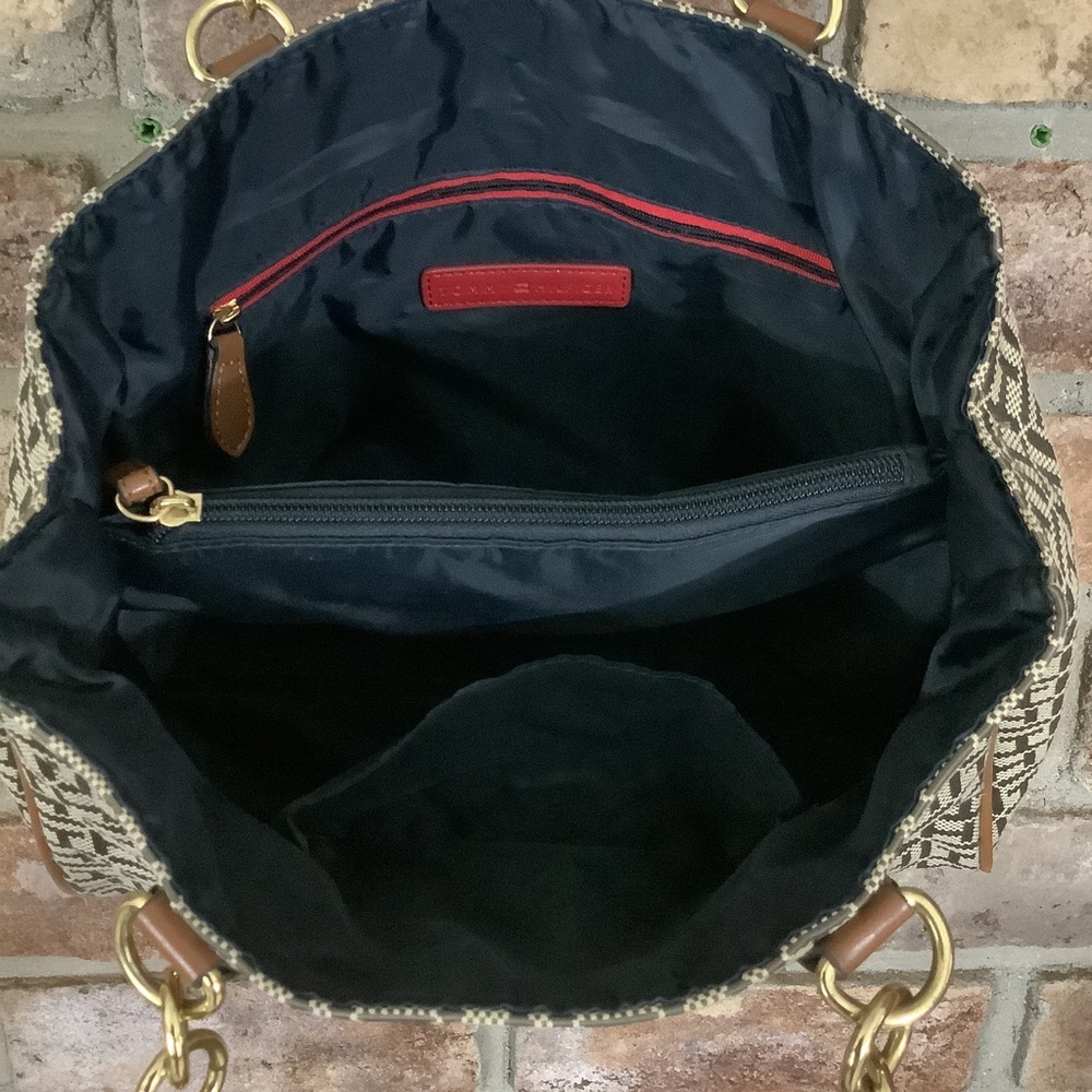 TOMMY HILFIGER Monogram Tan Logo Satchel/Bag - Picture 5 of 9